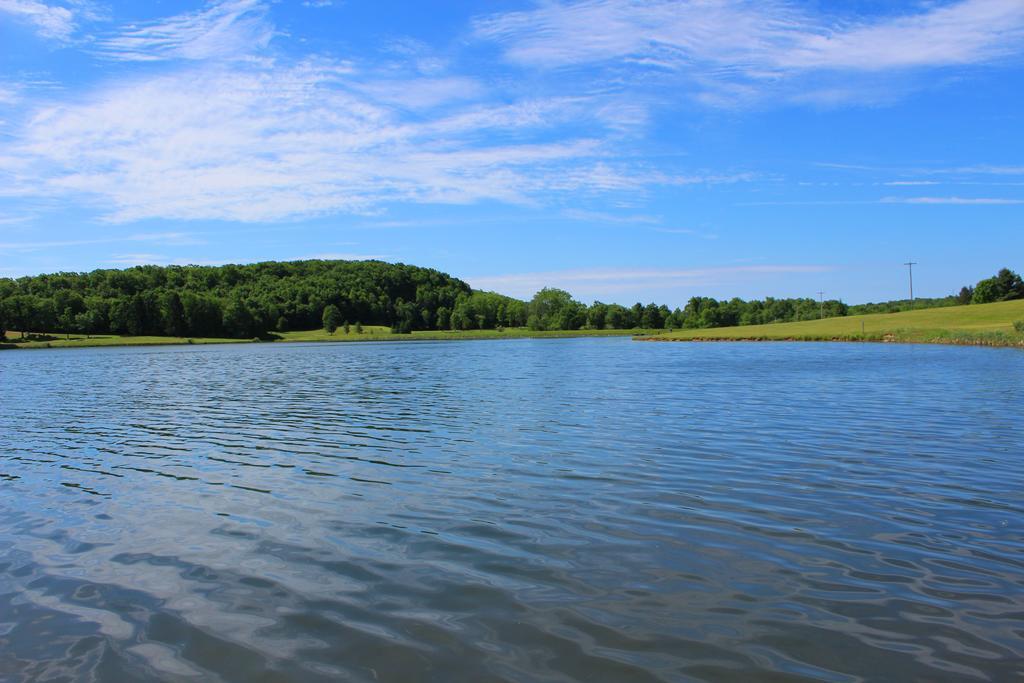 Alpine Lake Resort Terra Alta Екстер'єр фото